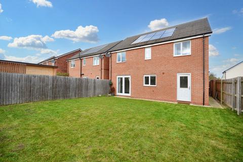 5 bedroom detached house for sale, Westcott Way, Pershore, Worcestershire