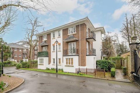 Studio for sale, Brompton Park Crescent, Fulham SW6