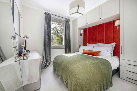 2 bedroom flat for sale, Edith Road, London W14