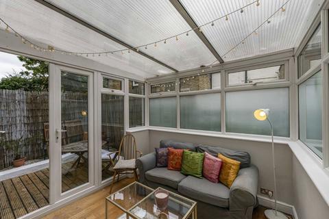 2 bedroom flat for sale, St. Olaf's Road, London SW6