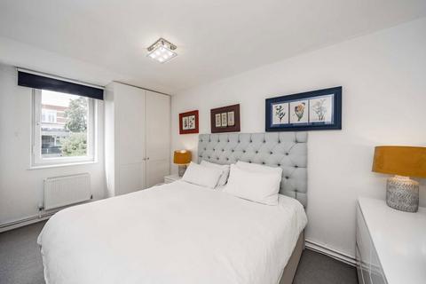 3 bedroom flat for sale, Dawes Road, London SW6