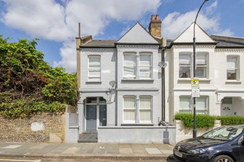 2 bedroom flat to rent, Danehurst Street, Fulham SW6