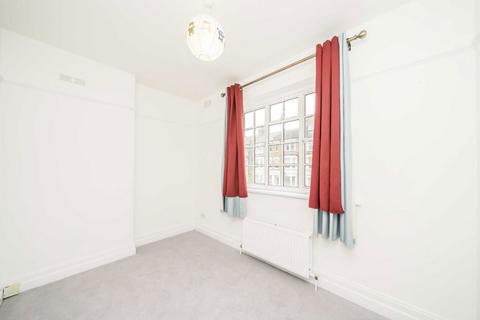 2 bedroom flat to rent, Fulham Palace Road, Fulham SW6