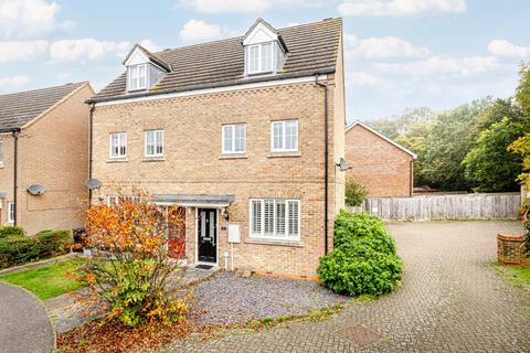 3 bedroom semi-detached house for sale, Hurn Grove, Bishop's Stortford, Hertfordshire, CM23