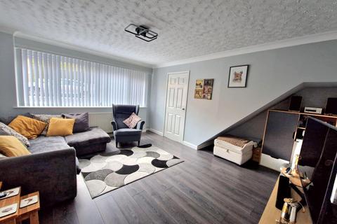 3 bedroom detached house for sale, Roseway, Rugeley. WS15 2XN