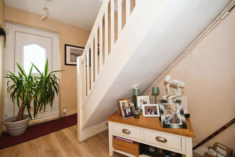 29 Barlow Drive, Sheffield, S6 5HQ
