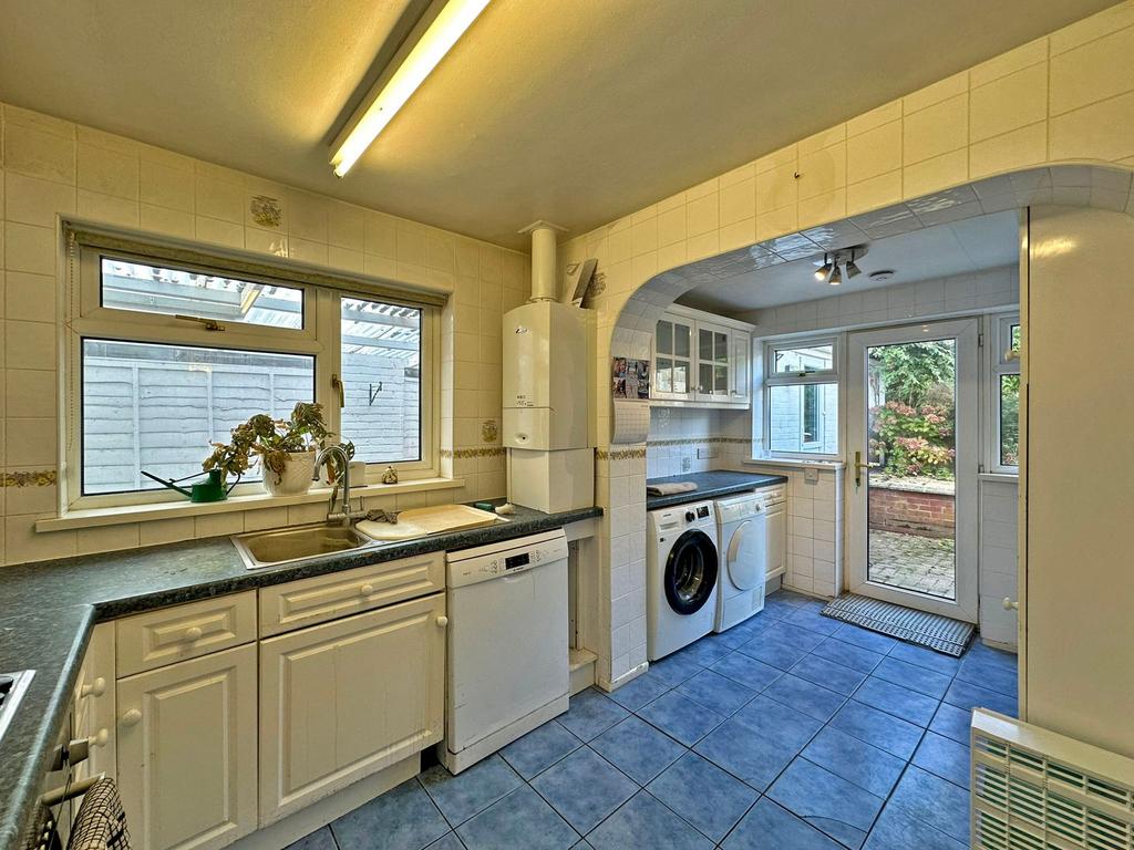 Kitchen / Utility