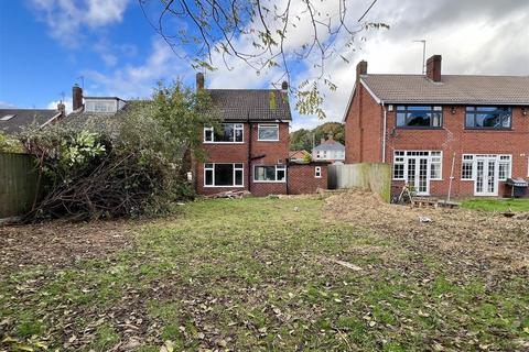 17b Barrs Road, Cradley Heath, B64 7HD