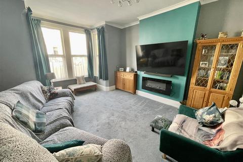 4 bedroom terraced house for sale, Chestnut Road, Plymouth PL3