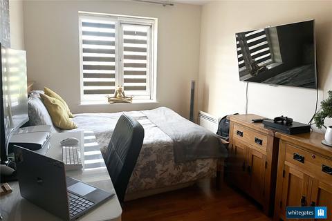92 New Forest Way, Leeds, LS10 4GH