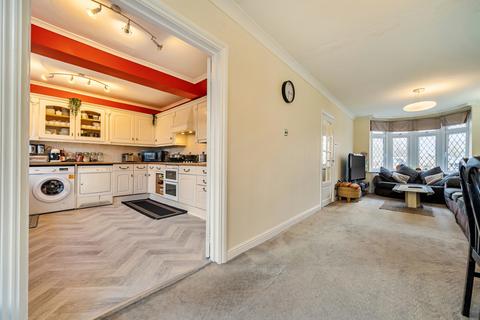 5 bedroom end of terrace house for sale, Canterbury Avenue, Sidcup