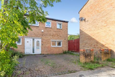 4 bedroom semi-detached house for sale, Gledfield Place., Hodge Lea, Milton Keynes