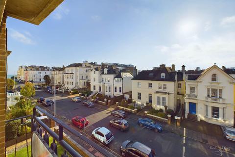 3 bedroom flat for sale, Burlington Place, Eastbourne