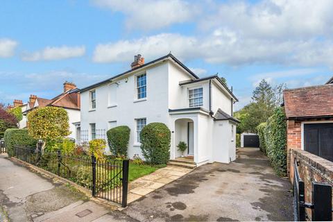 3 bedroom semi-detached house for sale, East Common, Gerrards Cross, Buckinghamshire, SL9