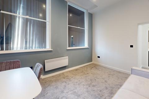 3 bedroom terraced house to rent, Flat 4 Low Pavement, Nottingham, Nottinghamshire, NG1