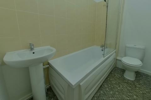 1 bedroom flat to rent, North Hill Street, Liverpool L8