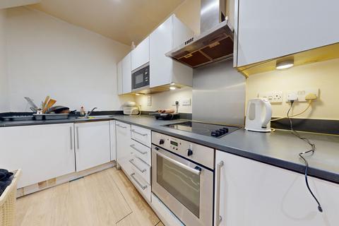 2 bedroom flat for sale, Grove Mill, London Road, Mitcham, Surrey, CR4