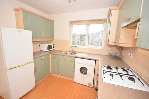 3 bedroom terraced house to rent, Chorlton Road, Hulme, Manchester. M15 4AU