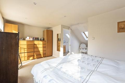 67 Truslove Road, London, SE27 0QG