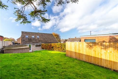 3 bedroom bungalow for sale, Carr Bridge Avenue, Leeds, West Yorkshire, LS16