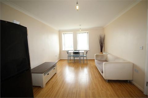 2 bedroom apartment to rent, London Road, Norbury, SW16