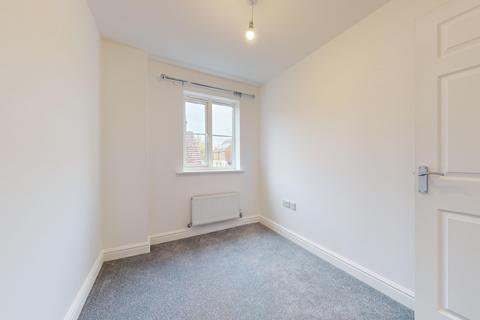 4 bedroom terraced house to rent, Intelligence Walk, Repton Park, Ashford, Kent, TN23