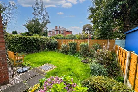 3 bedroom semi-detached house for sale, Cromwell Road, Whitefield, M45