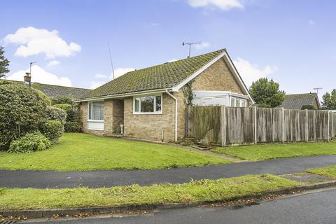 2 bedroom detached bungalow for sale, Ruislip Gardens, Aldwick, PO21