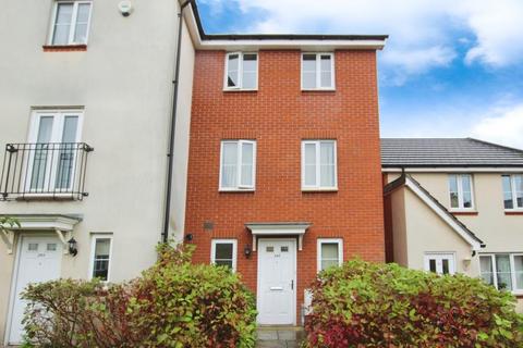 6 bedroom end of terrace house to rent, Eden Grove, Bristol BS7