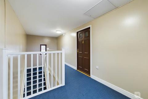 2 bedroom apartment for sale, Queensbury Lane, Milton Keynes MK10