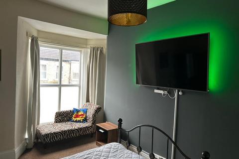 undefined, Shared Student House  - De Grey Street, Hull
