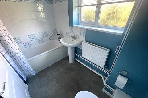71 Ascham Road, Grange Park, Swindon, SN5 6BE