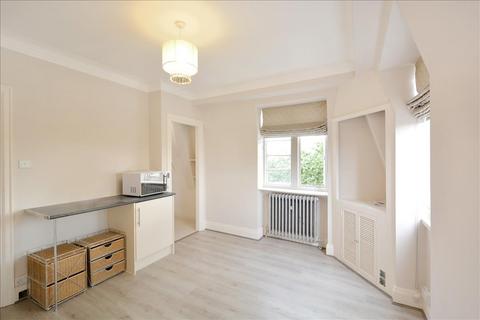 Studio for sale, Tavistock Square, Bloomsbury, WC1H