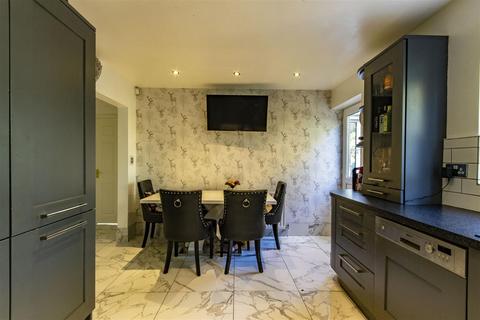 5 bedroom detached house for sale, Redbrook Avenue, Hasland, Chesterfield