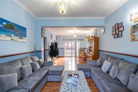 38 Wanderers Avenue, Wolverhampton, WV2 3HL