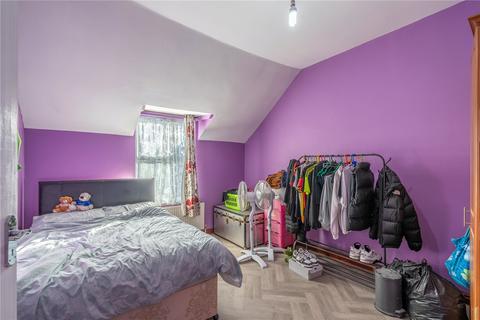 38 Wanderers Avenue, Wolverhampton, WV2 3HL
