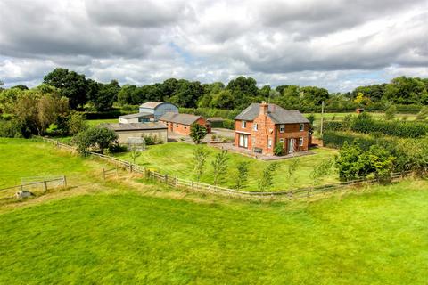 3 bedroom country house for sale, Wilcott Marsh, Nesscliffe, SY4 1BN