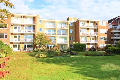 3 bedroom apartment for sale, Court Downs Road, Beckenham, BR3