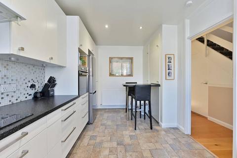 3 bedroom terraced house for sale, Bell Drive, Southfields, London, SW18