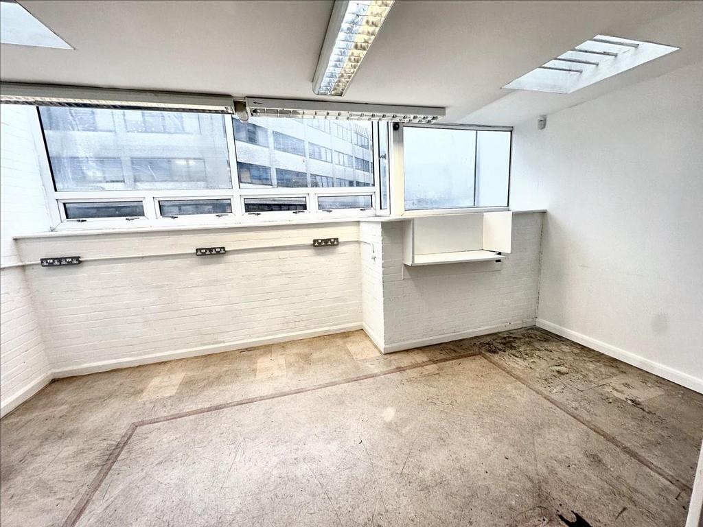 Top office 2  (1).jpeg