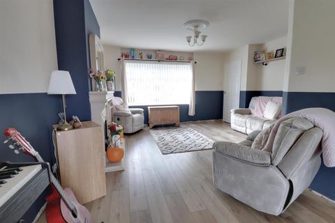 3 bedroom semi-detached house for sale, Dorric Way, Crewe