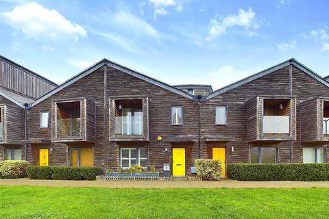 3 bedroom terraced house to rent, Crowley Mews, Streatham