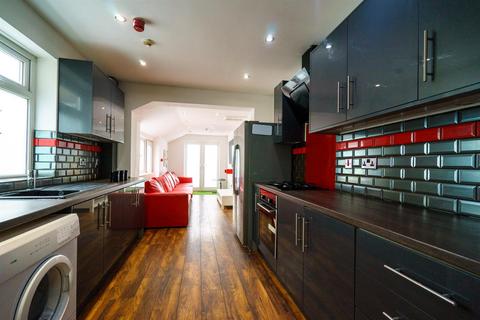 undefined, Shared Student House Suffolk Street, Hull