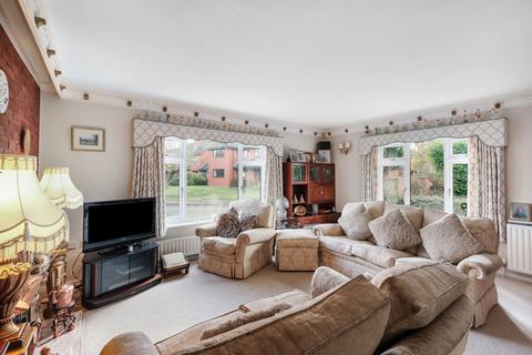 4 bedroom detached house for sale, Eastbank Drive, Worcester, WR3 7BH