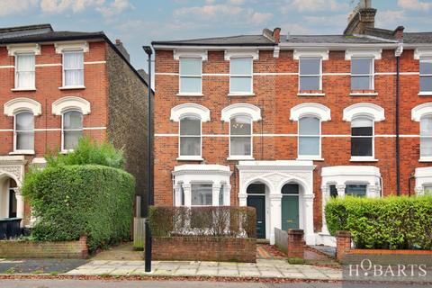 2 bedroom flat to rent, Cornwall Road, Stroud Green, London N4