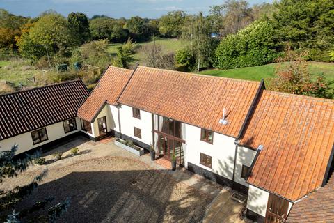 4 bedroom barn conversion for sale, Mill Green, Burston