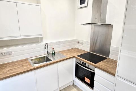 1 bedroom flat to rent, Seven Sisters Road, N7