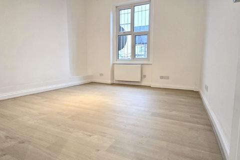 1 bedroom flat to rent, Seven Sisters Road, N7