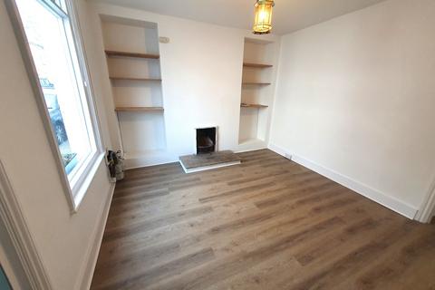 2 bedroom house to rent, Sydenham Street, Whitstable, CT5