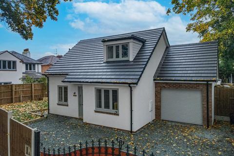 3 bedroom detached bungalow for sale, Sherwood Road, Bromsgrove, Worcestershire